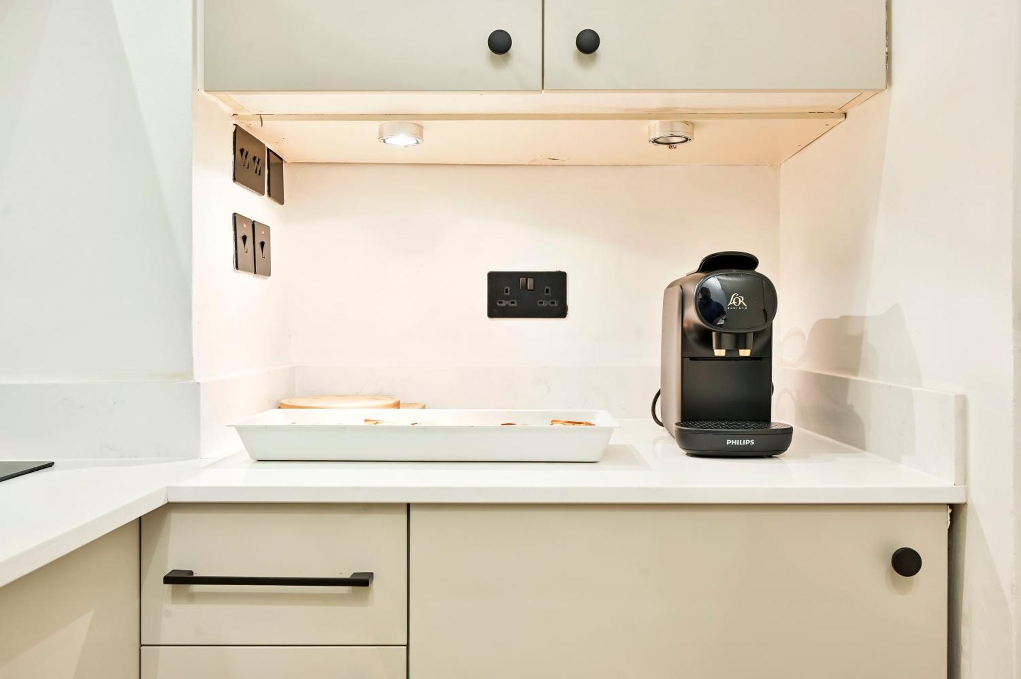 Amazing 3 Bed Apartment Great Portland Street Londres Extérieur photo